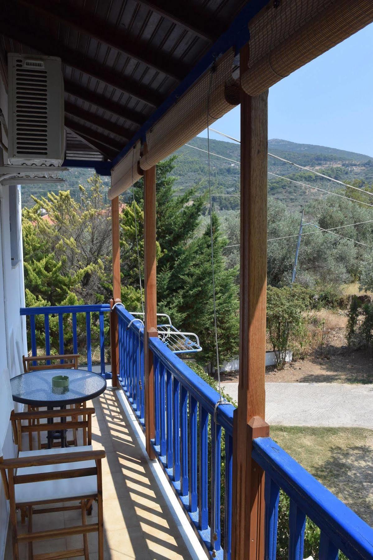 Rastoni Guest House Skopelos ภายนอก รูปภาพ